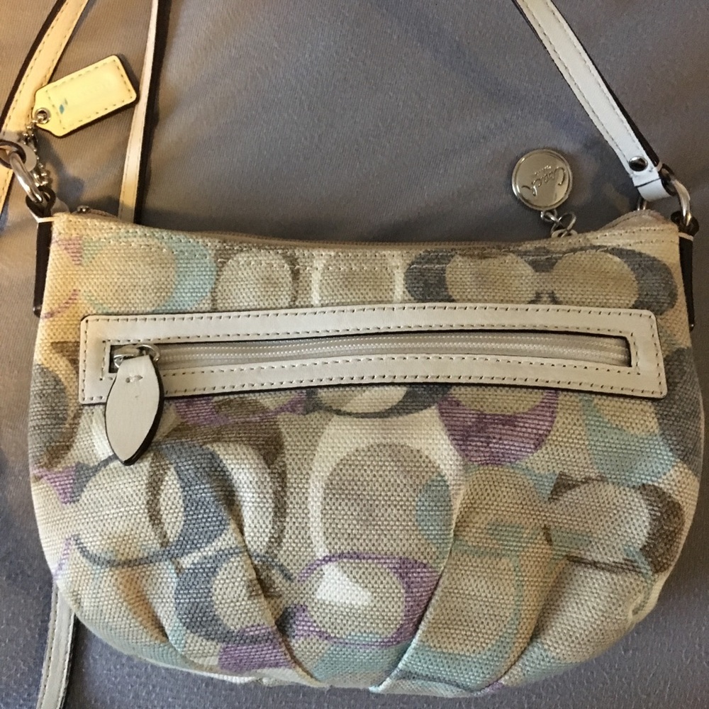 AUTHENTIC Coach purse